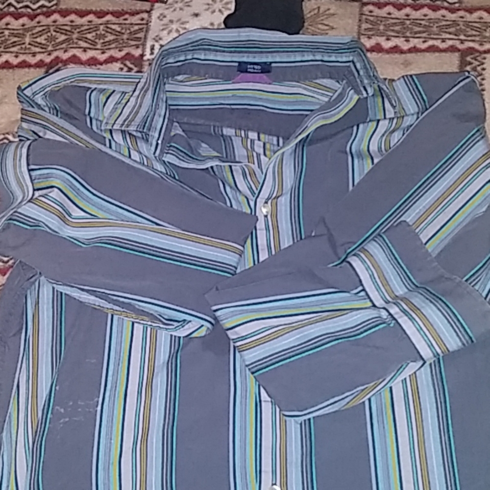 Longsleve shirts